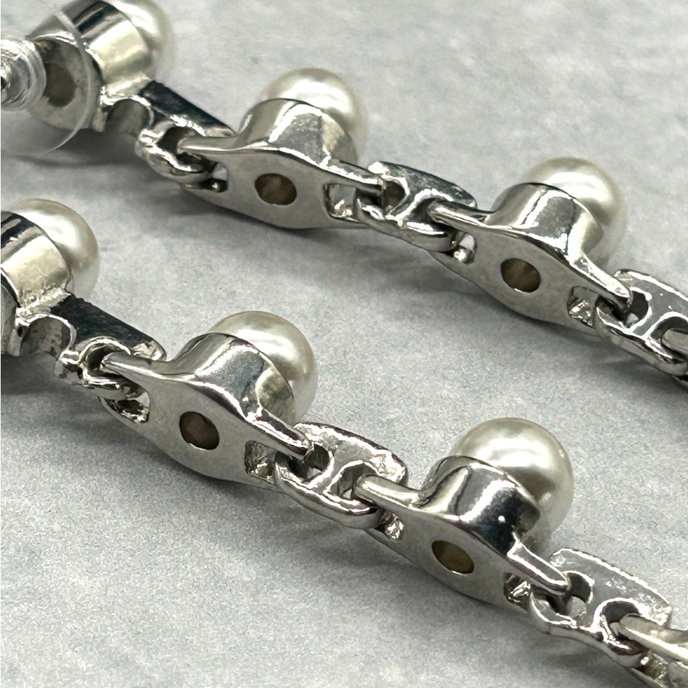 Gorgeous KJL Kenneth Jay Lane Long Silver Tone Pearl Cubic Zirconia CZ Earrings - Picture 8 of 14